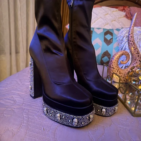 Azalea Wang Diamond Platform Skull Bootie - Picture 3 of 5